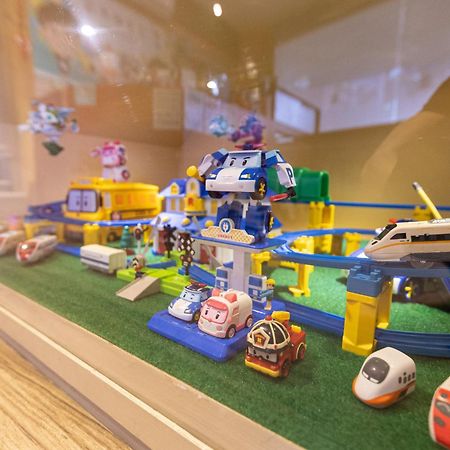 Fun Kids B&B Хуалиен Сити Екстериор снимка