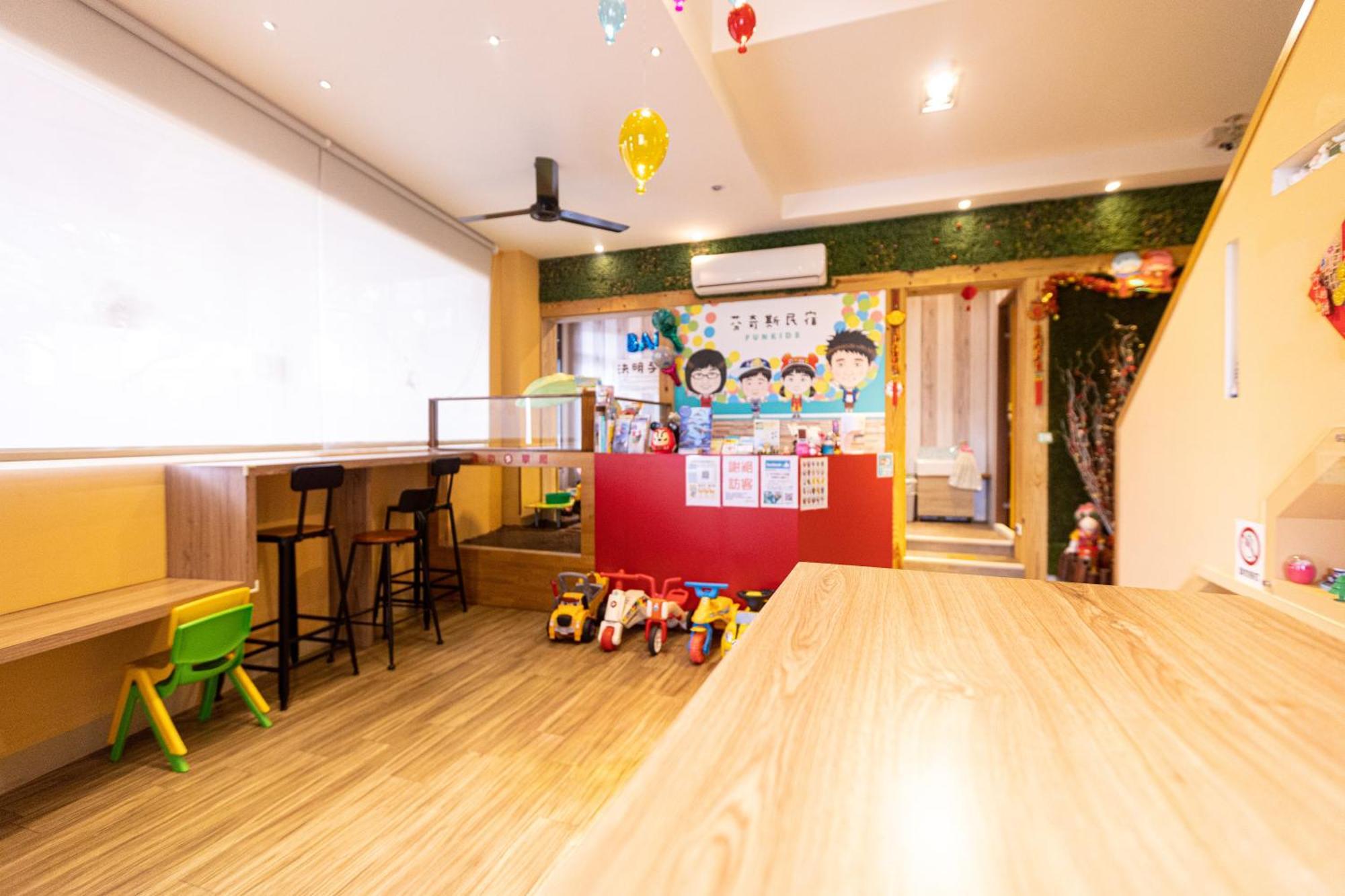 Fun Kids B&B Хуалиен Сити Екстериор снимка